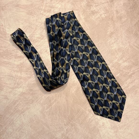 Vintage 90s Christopher Reeve Collection Ted Danson Drawing Hand Tie Graphic Art - Picture 7 of 7